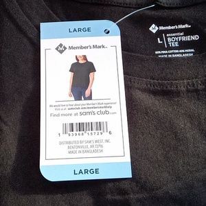 Members Mark Boyfriend TEE